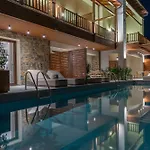Lejlighedshotel Anima Nea Roda
