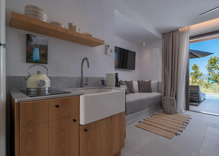 Anima Appart hôtel Nea Roda